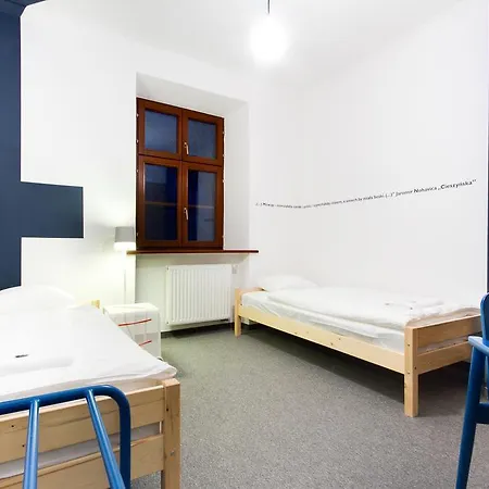 8pokoi Ofka ホームステイ *